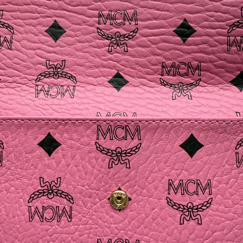 MCM Pink Logo Envelope Clutch - Picture 4 of 5